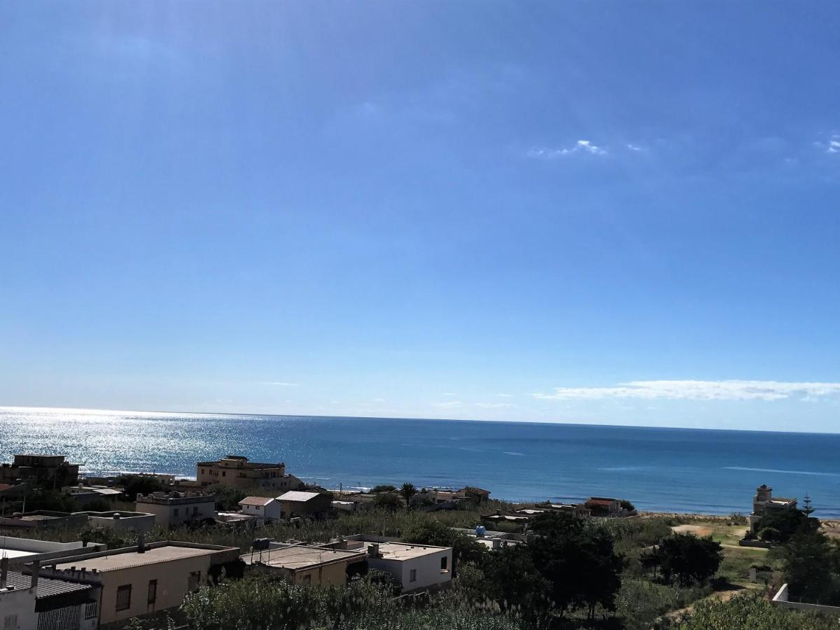 Villa Ceni - Appartamenti Con Camere, Cucina, Wc E Terrazza Sul Mare In Villa Con Piscina, Giardino E Parcheggio Marinella di Selinunte Exterior photo