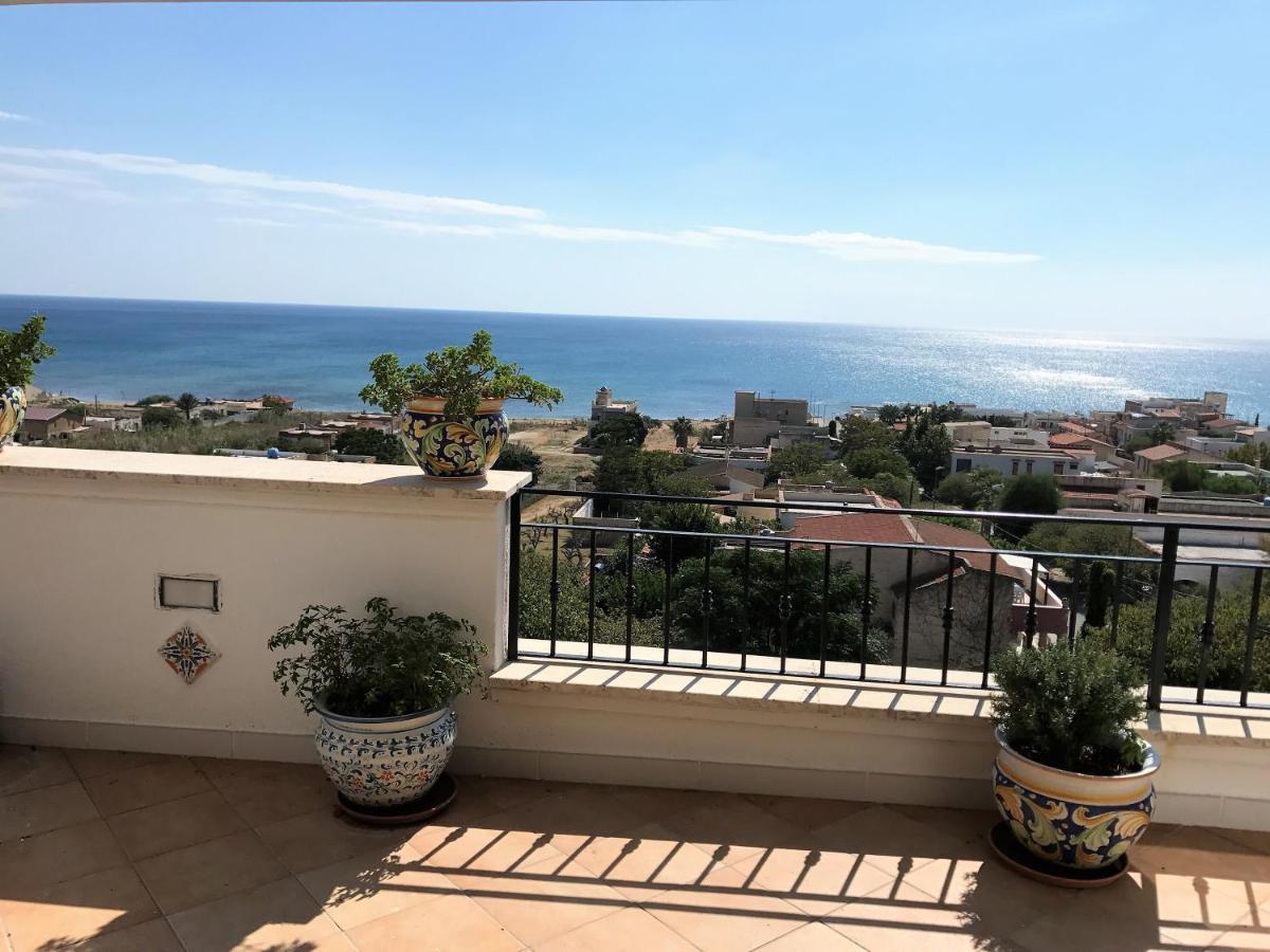 Villa Ceni - Appartamenti Con Camere, Cucina, Wc E Terrazza Sul Mare In Villa Con Piscina, Giardino E Parcheggio Marinella di Selinunte Exterior photo