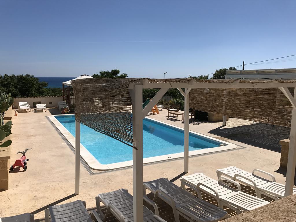 Villa Ceni - Appartamenti Con Camere, Cucina, Wc E Terrazza Sul Mare In Villa Con Piscina, Giardino E Parcheggio Marinella di Selinunte Exterior photo