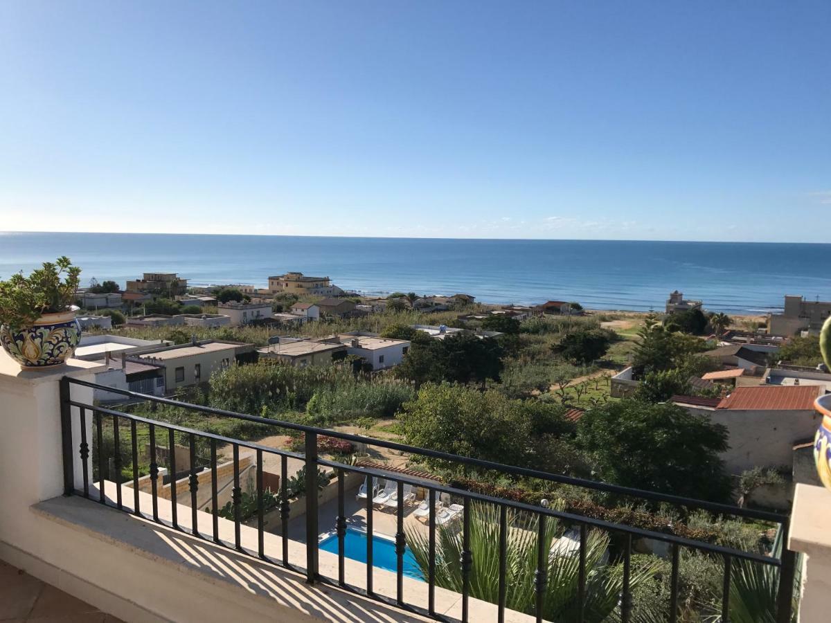 Villa Ceni - Appartamenti Con Camere, Cucina, Wc E Terrazza Sul Mare In Villa Con Piscina, Giardino E Parcheggio Marinella di Selinunte Exterior photo
